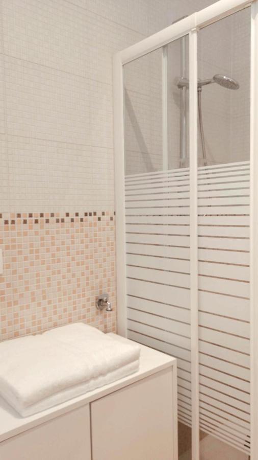 So Fine Petruzzelli Flat Bari Exterior foto